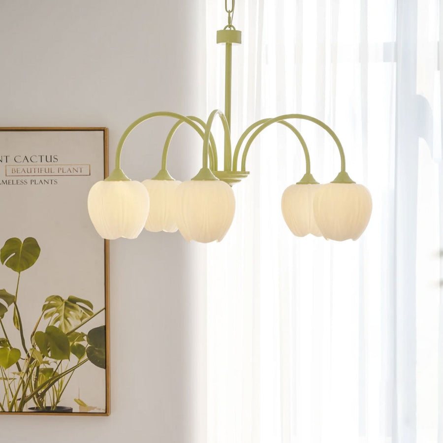 Flower-Like Glow: Gentle Chandeliers for Peaceful Living Spaces - Vakkerlight