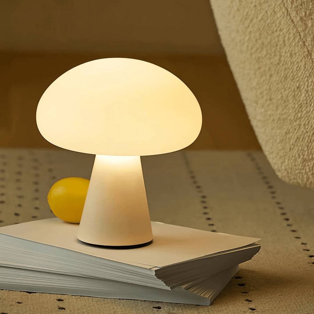 Playful Shapes, Cozy Glow: Cute Desk Lamps to Brighten Your Dorm Life - Vakkerlight