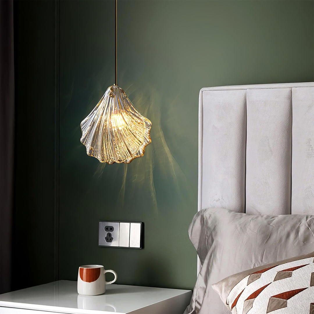 Rebirth of the Shell & Shell Lamp - Vakkerlight