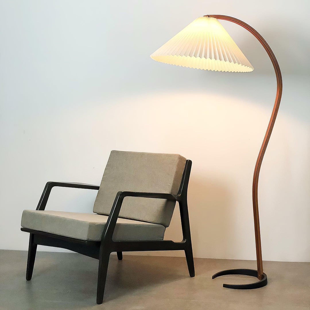 Illuminating Elegance: Exploring Mads Caprani's Iconic Floor Lamps - Vakkerlight