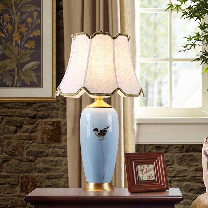 6 Wahnsinnig gute Tischlampen aus Keramik, die Ihren Raum komplettieren