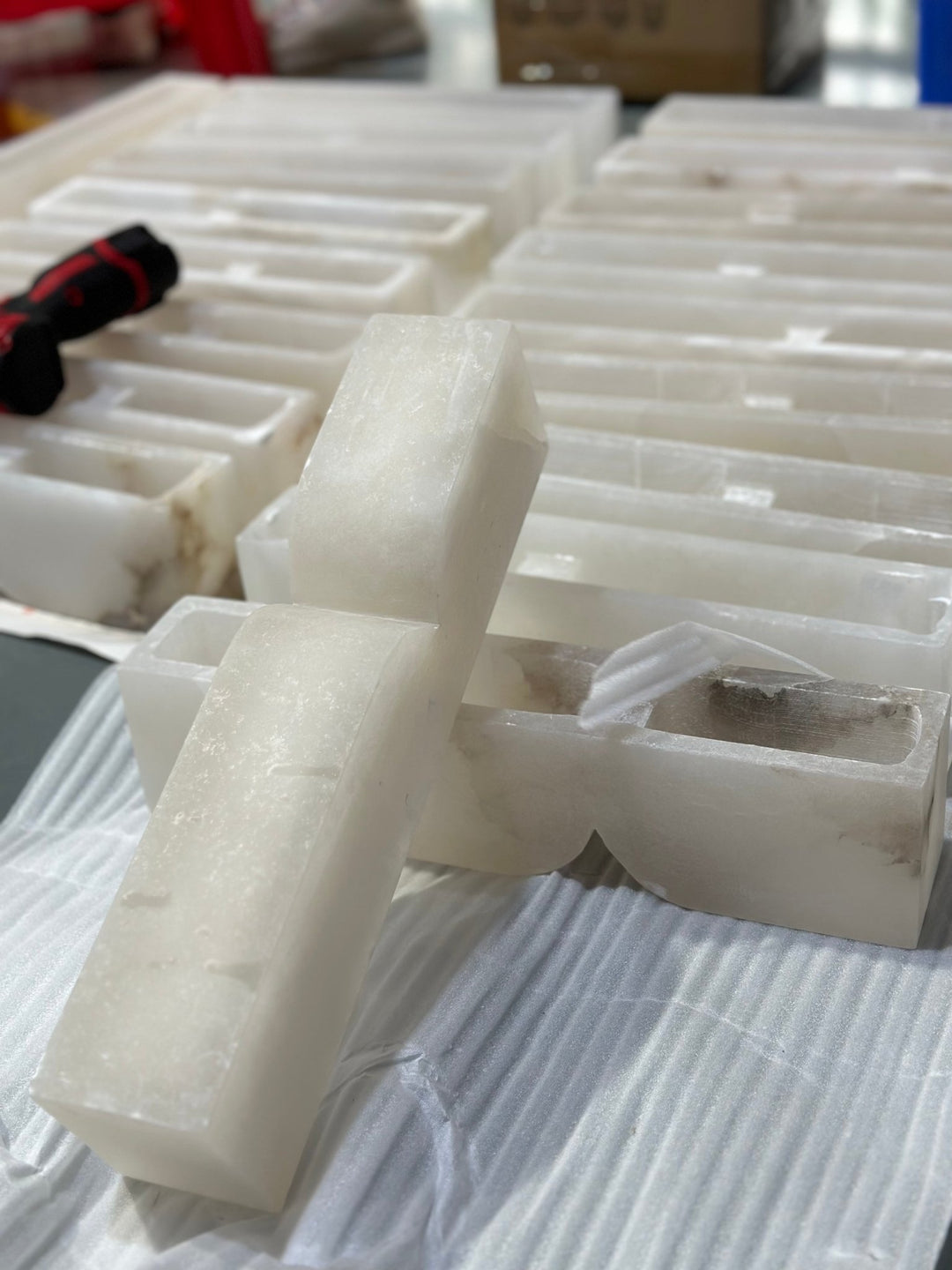 Alabaster Essence Wall Sconce - Vakkerlight