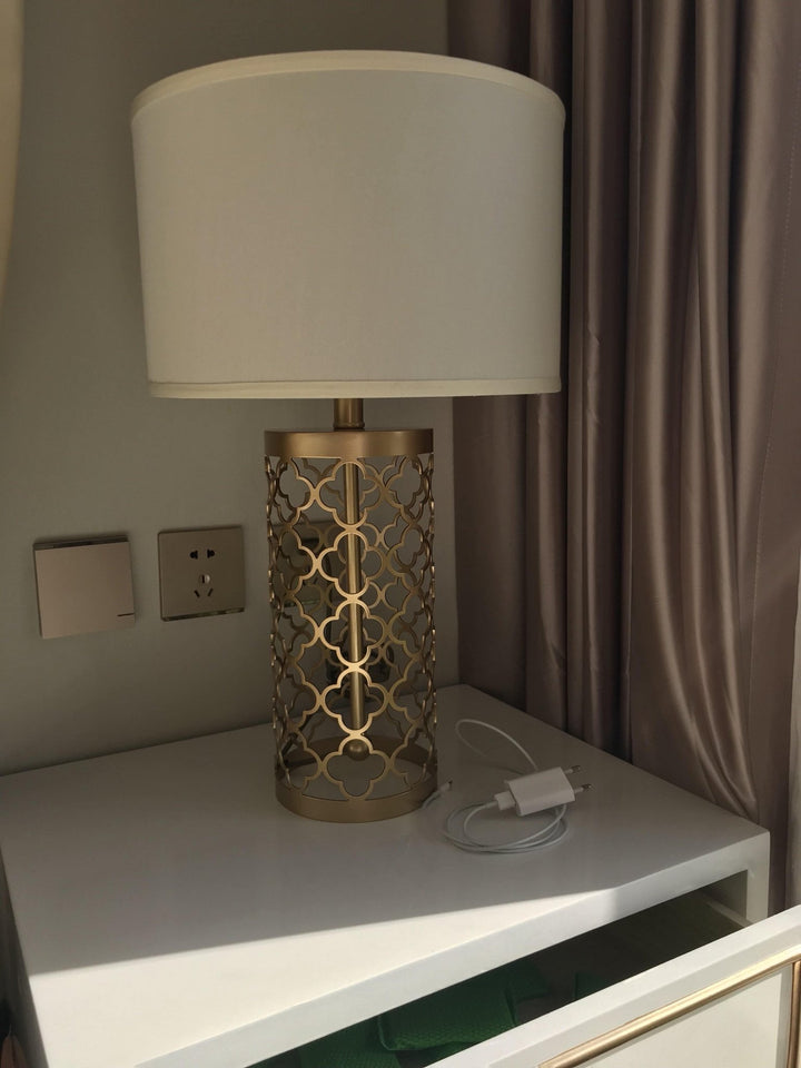 Openwork Metal Table Lamp - Vakkerlight