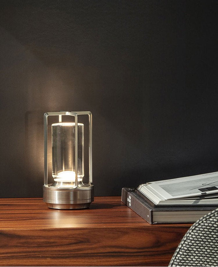 Lorin Rechargeable Table Lamp - Vakkerlight