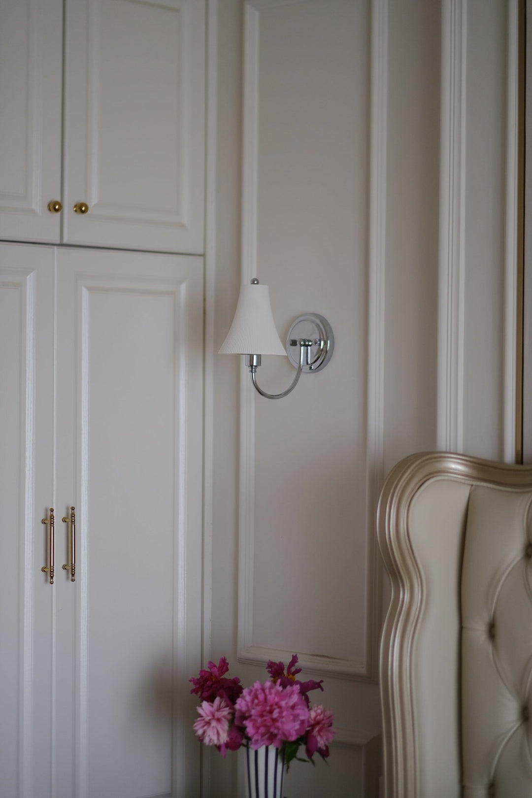 Slim Waist Wall Sconce - Vakkerlight