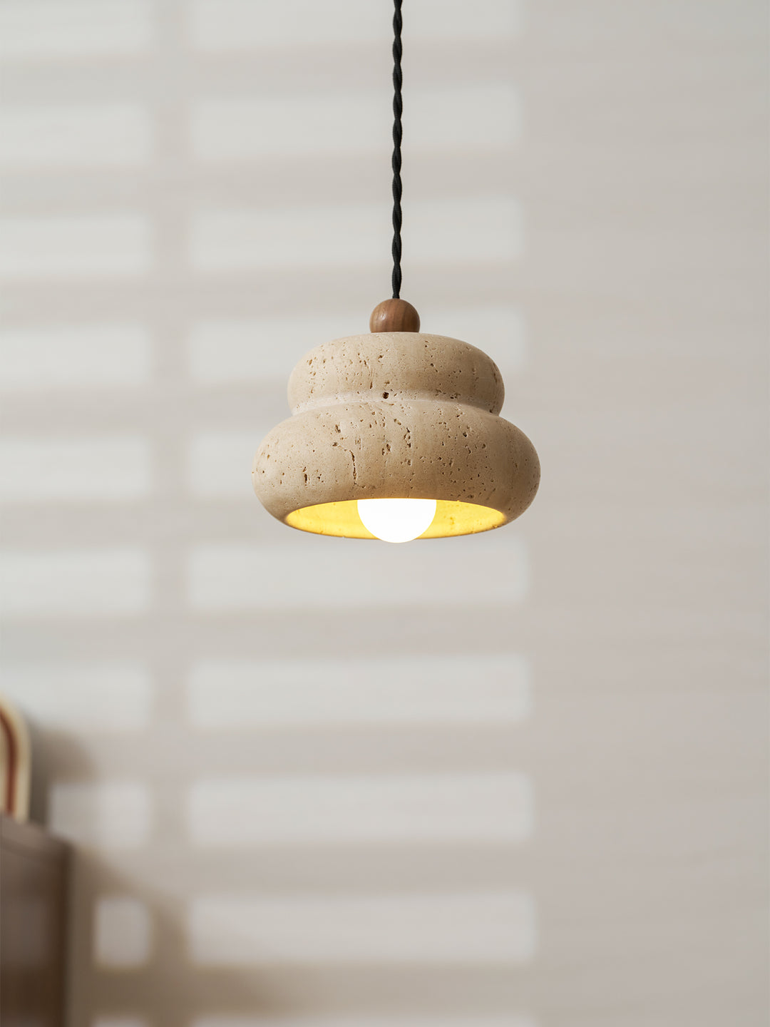 Nivora Stone Pendant Lamp - Vakkerlight