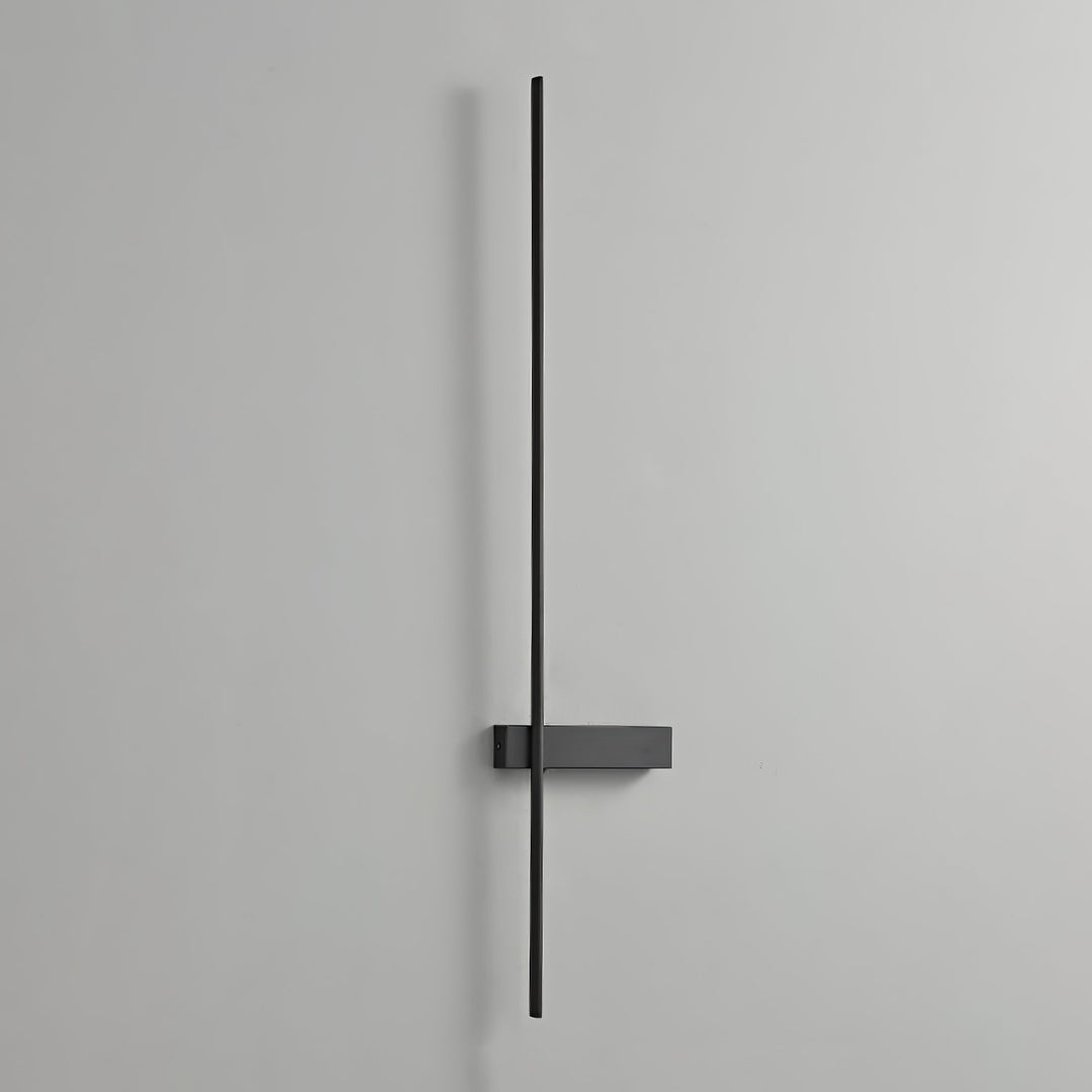 Adeline Linear Sconce - Vakkerlight