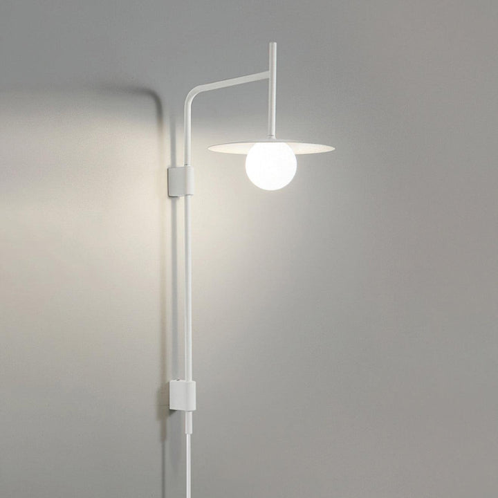 Gea Swing Arm Wall Lamp - Vakkerlight