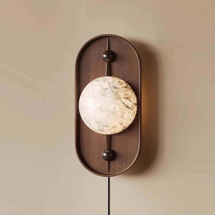 Bezel Plug - in Wall Lamp - Vakkerlight