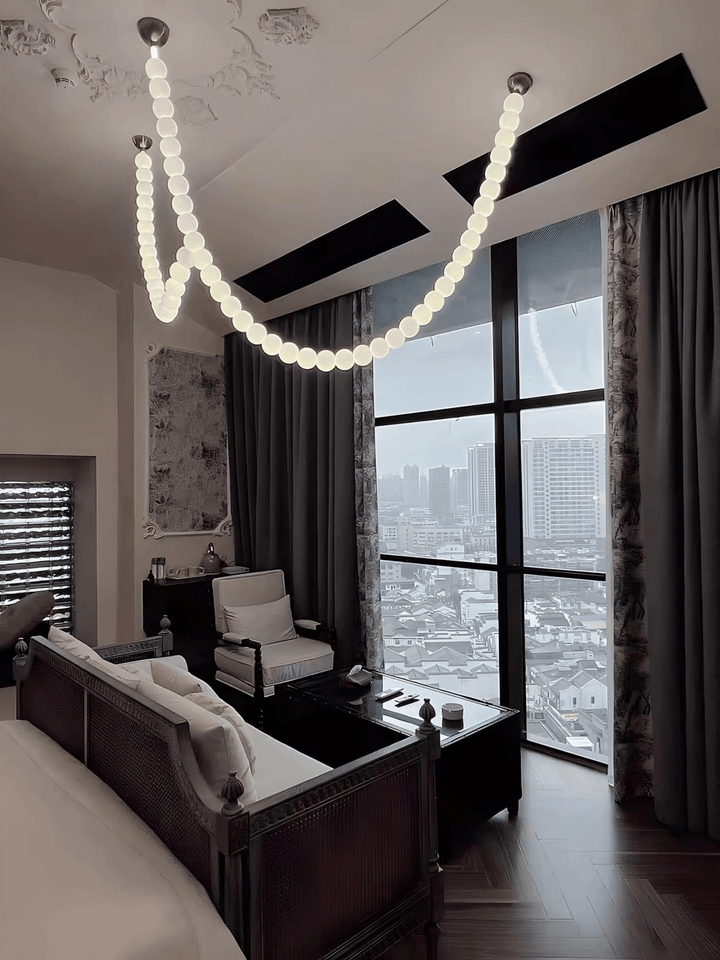 Halti Necklace Acrylic Chandelier - Vakkerlight