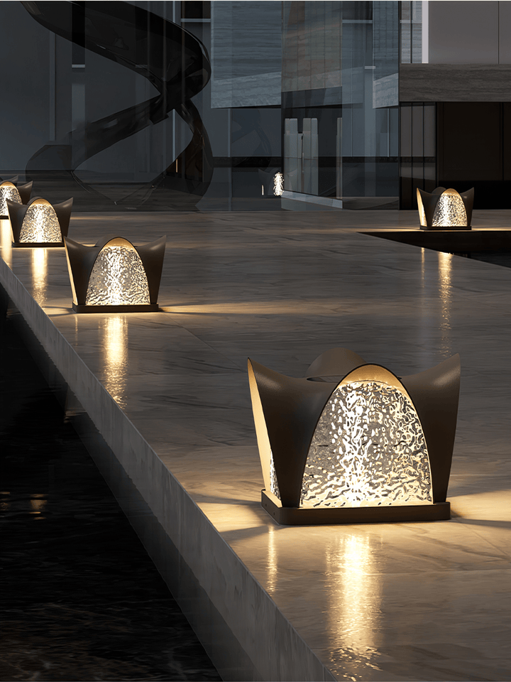 Sculptform Outdoor Light - Vakkerlight