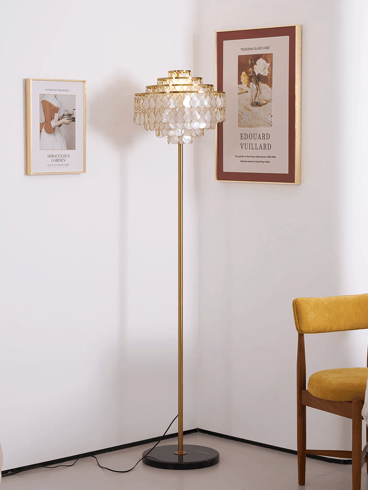 Shells Floor Lamp - Vakkerlight