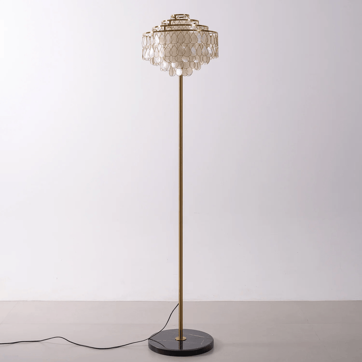 Shells Floor Lamp - Vakkerlight