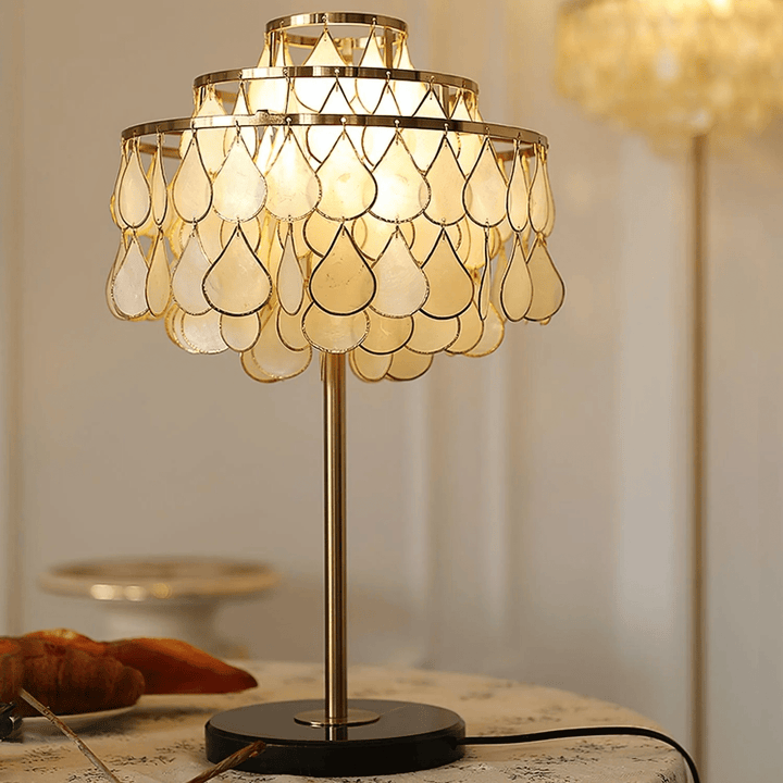 Teardrops Shell Table Lamp - Vakkerlight