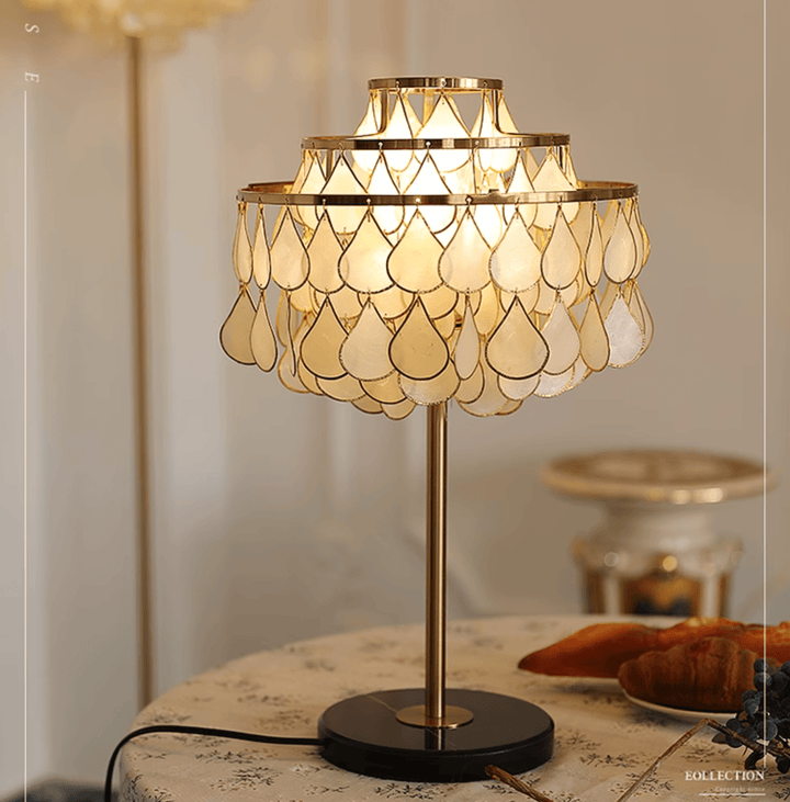 Teardrops Shell Table Lamp - Vakkerlight