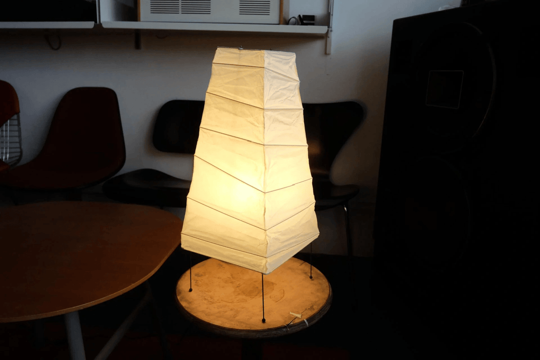 Washi Paper 4N Table Lamp - Vakkerlight