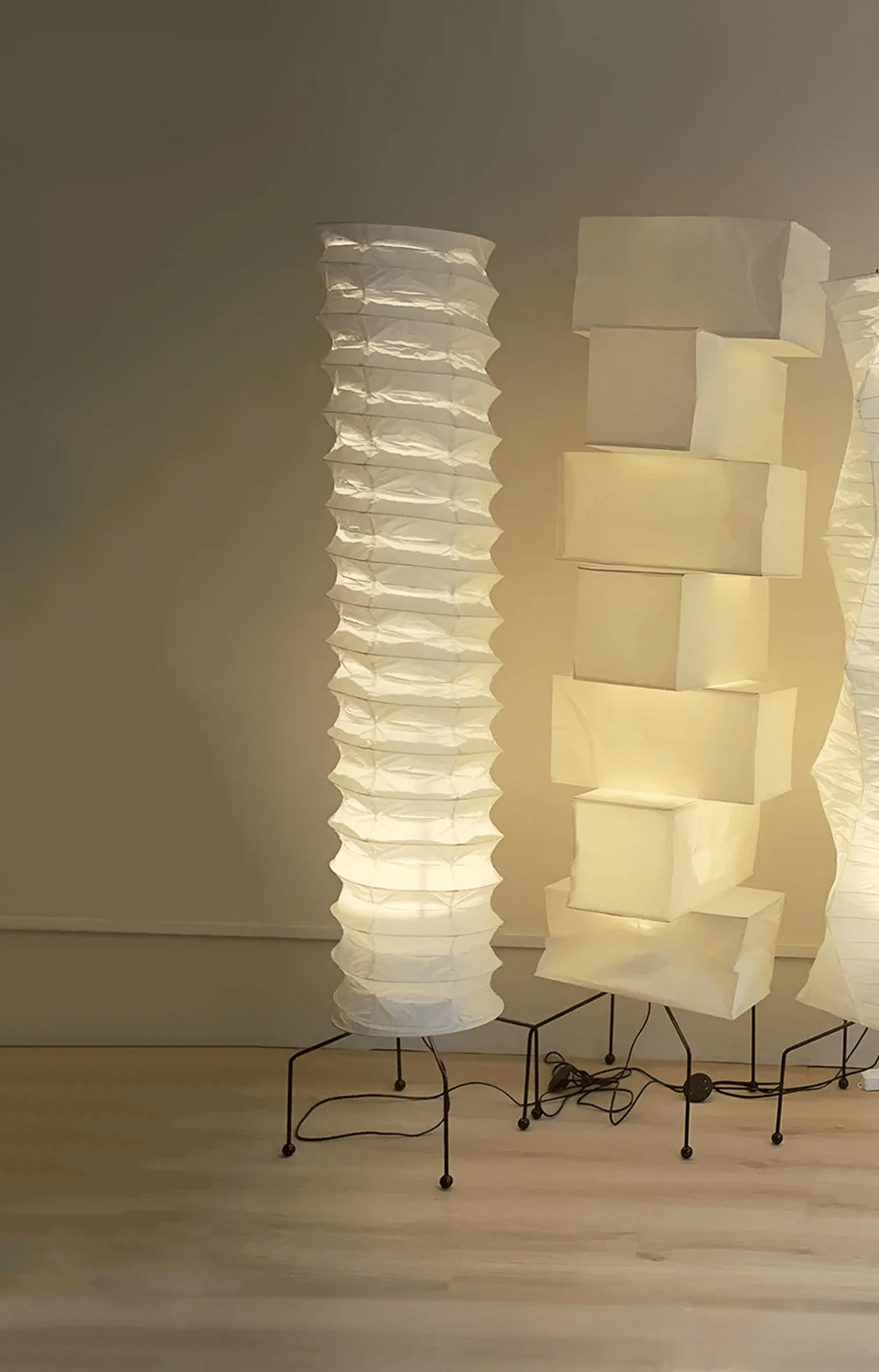 Washi Paper UF4 - 31N Floor Lamp - Vakkerlight