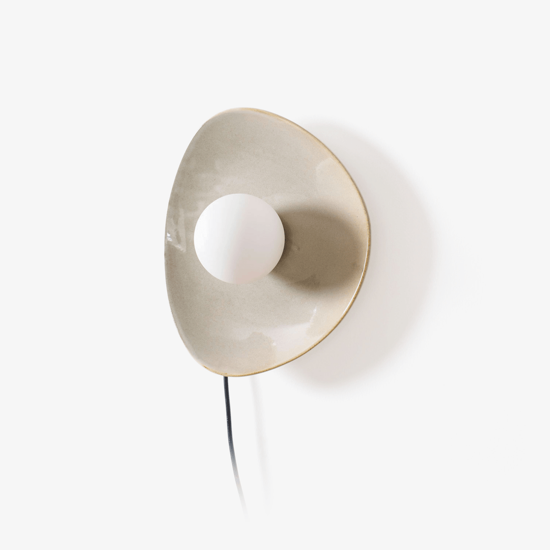 Pebble Disc Plug - in Wall Light - Vakkerlight
