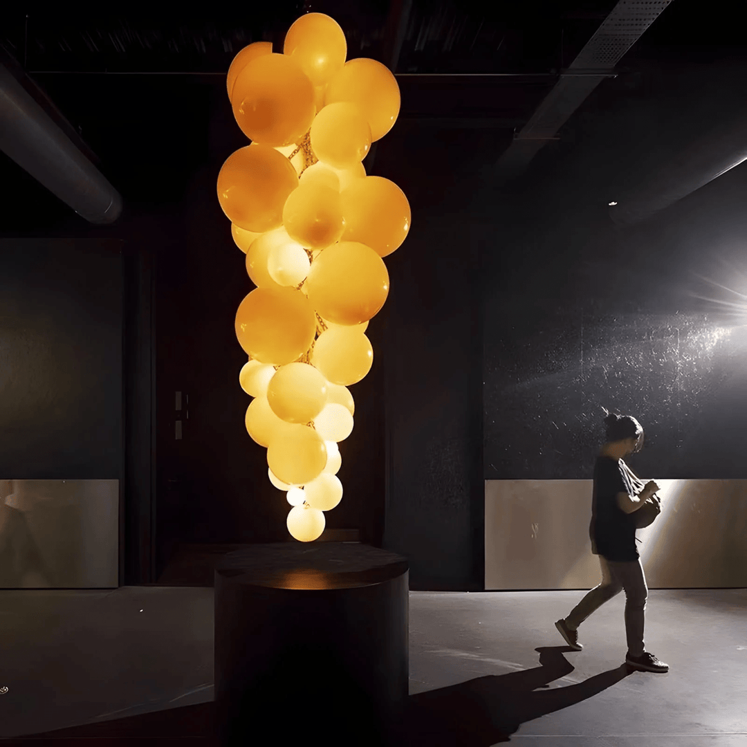 Velymo Grapetta Chandelier - Vakkerlight