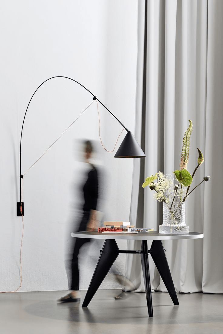 Ensure Arc Wall Lamp - Vakkerlight