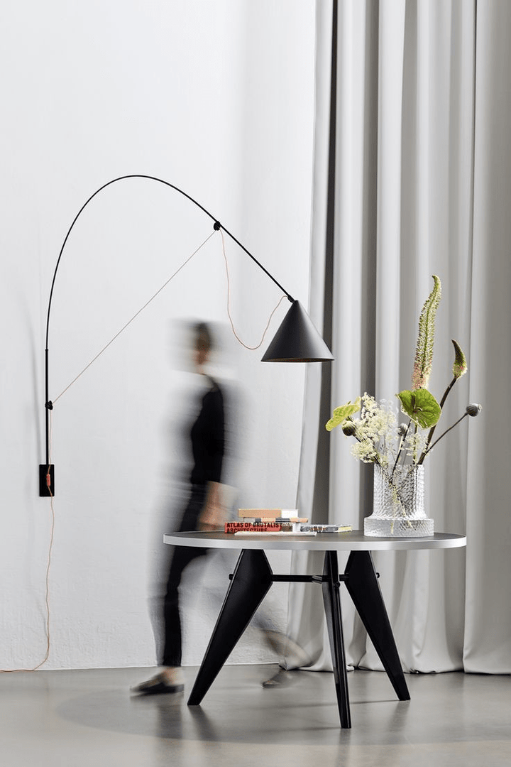 Ensure Arc Wall Lamp - Vakkerlight