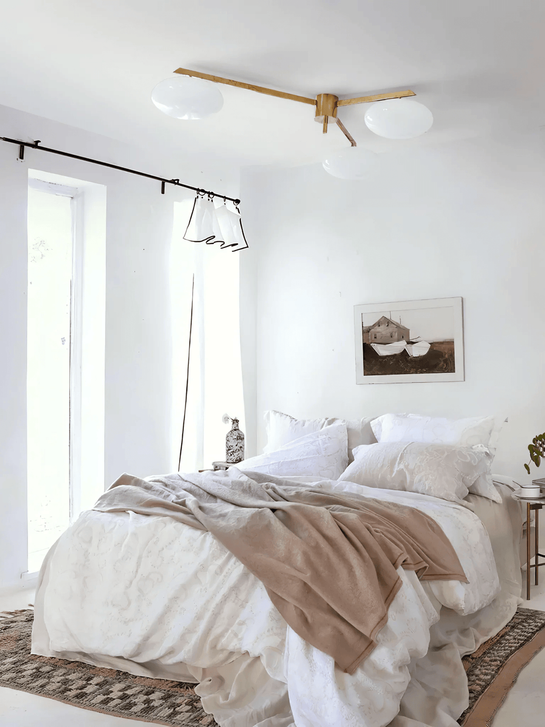 Astrora Globe Ceiling Light - Vakkerlight