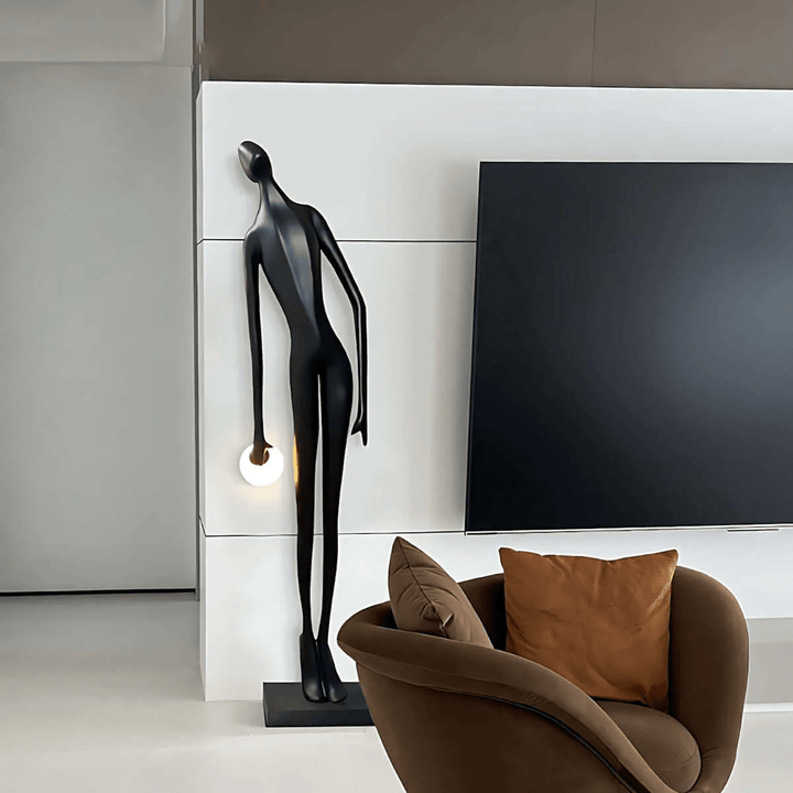 Noir Muse Sculpture Floor Lamp - Vakkerlight