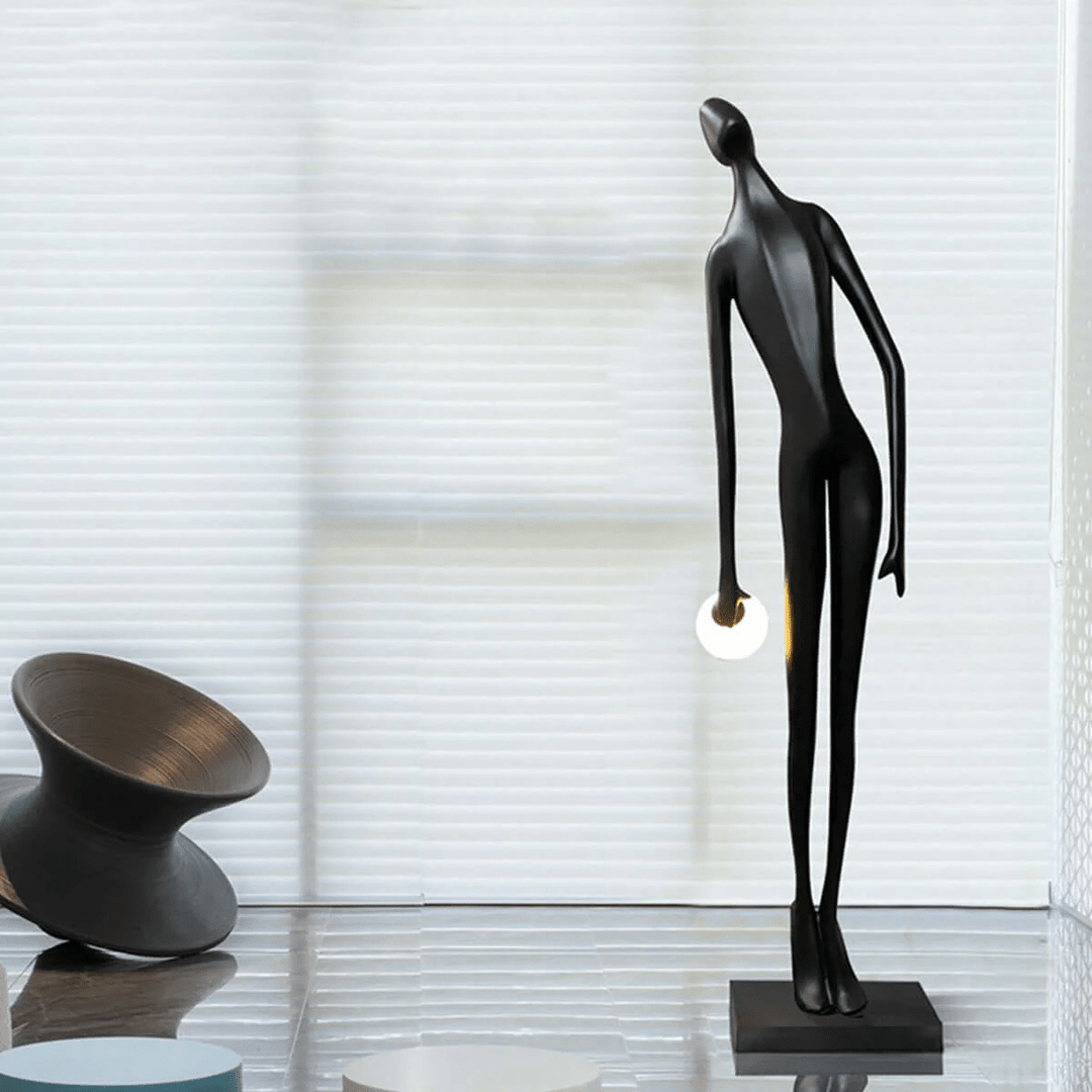 Noir Muse Sculpture Floor Lamp - Vakkerlight