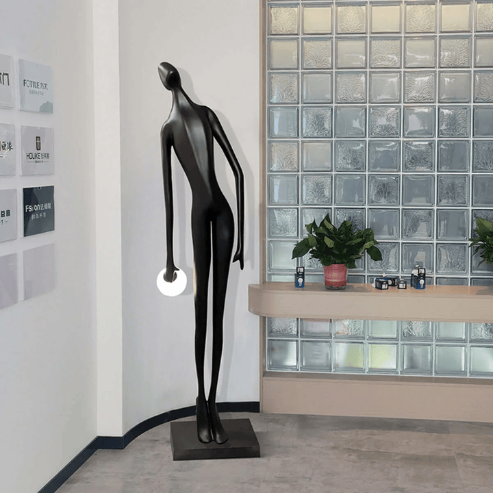 Noir Muse Sculpture Floor Lamp - Vakkerlight
