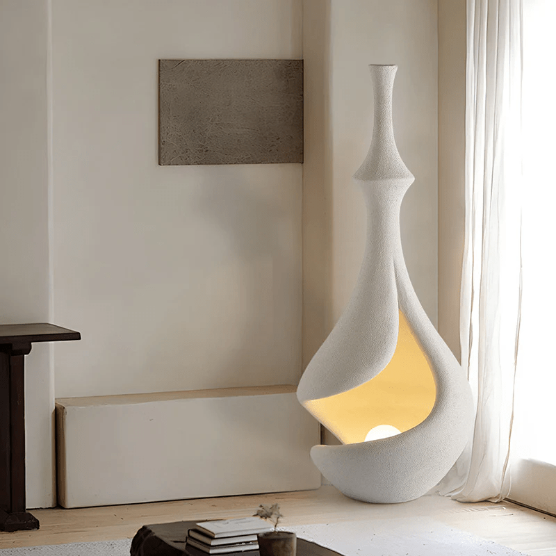 White Sere Vase Floor Lamp - Vakkerlight