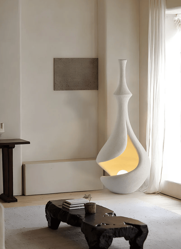 White Sere Vase Floor Lamp - Vakkerlight