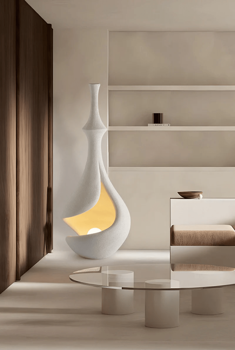 White Sere Vase Floor Lamp - Vakkerlight