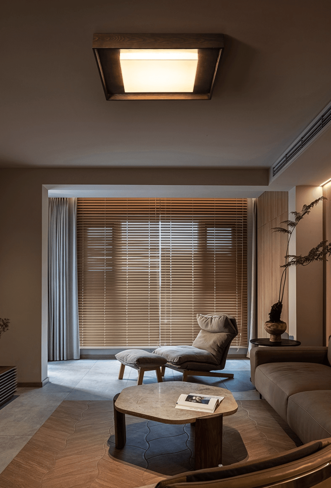 Kurin Wood Frame Ceiling Light - Vakkerlight