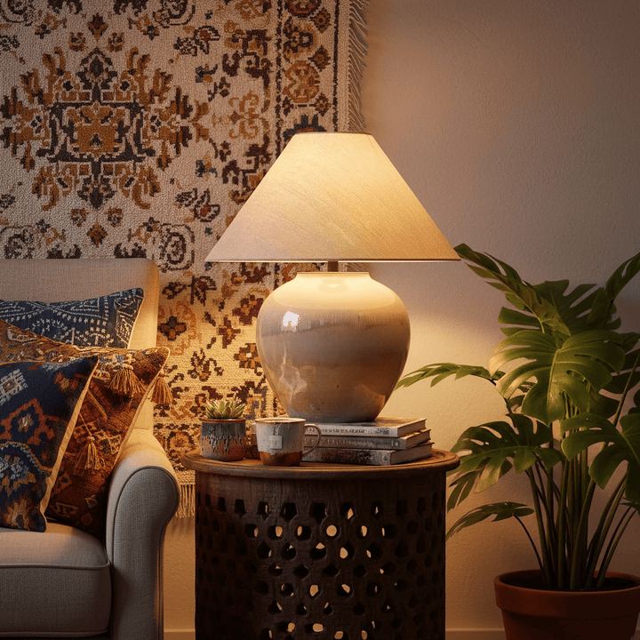 Gradient Hued Ceramic Jar Table Lamp - Vakkerlight