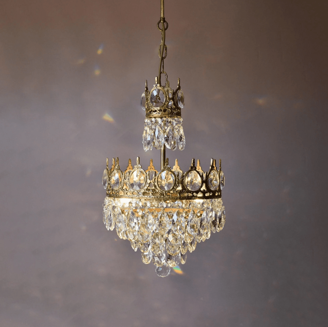 Vintage Crystal Chandelier - Vakkerlight