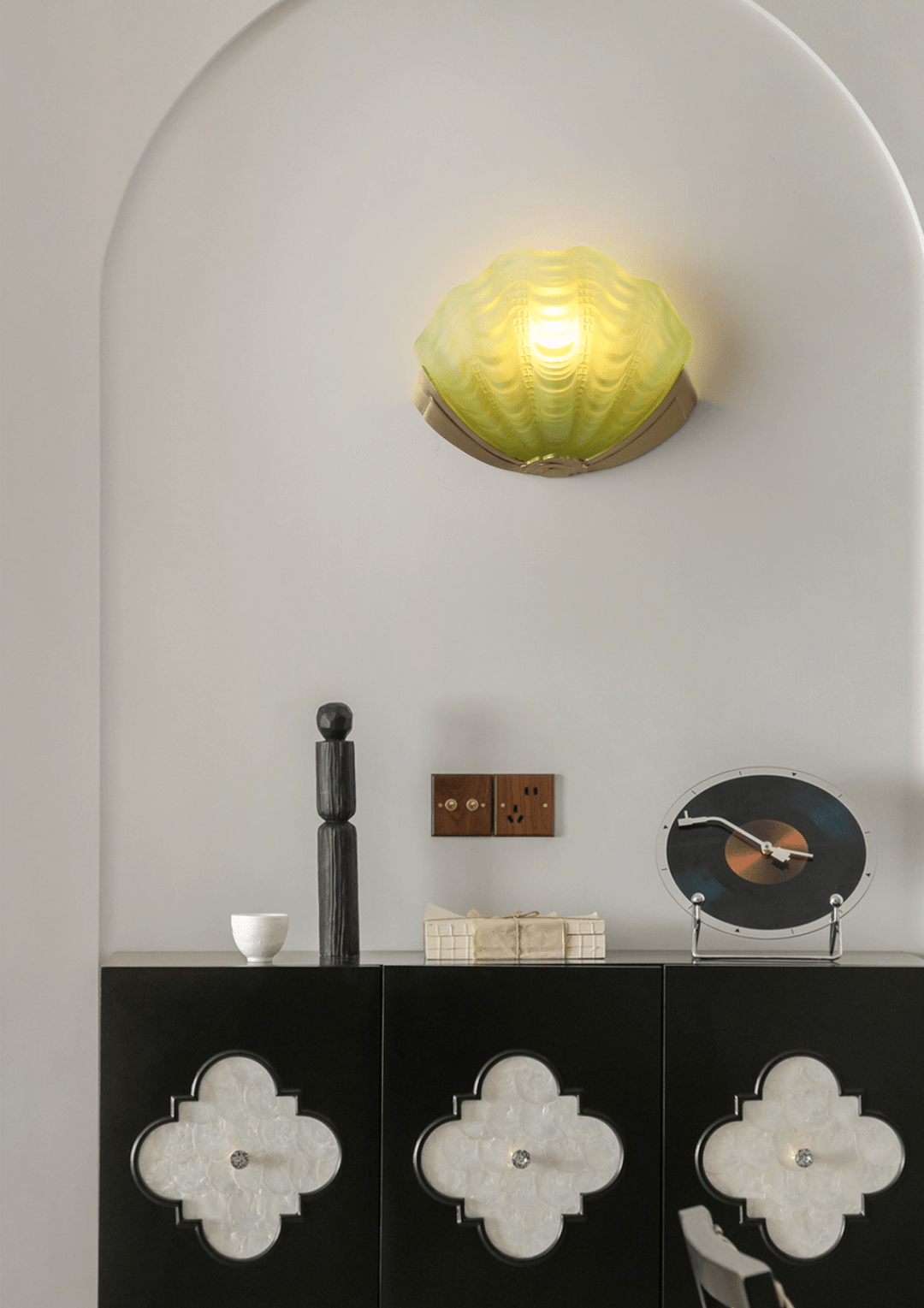 Art Deco Scallop Wall Light - Vakkerlight