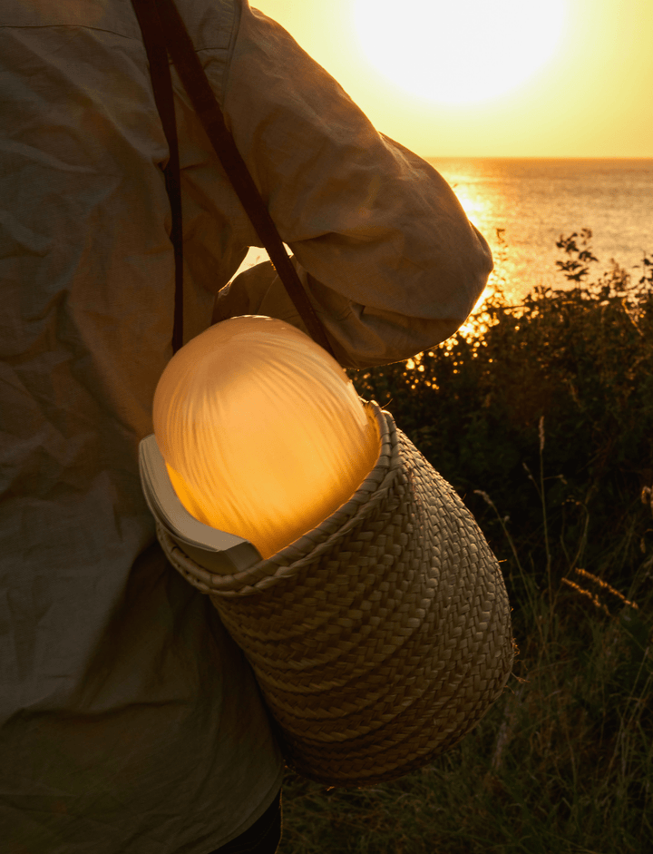 Aura Fluted Table Lamp - Vakkerlight