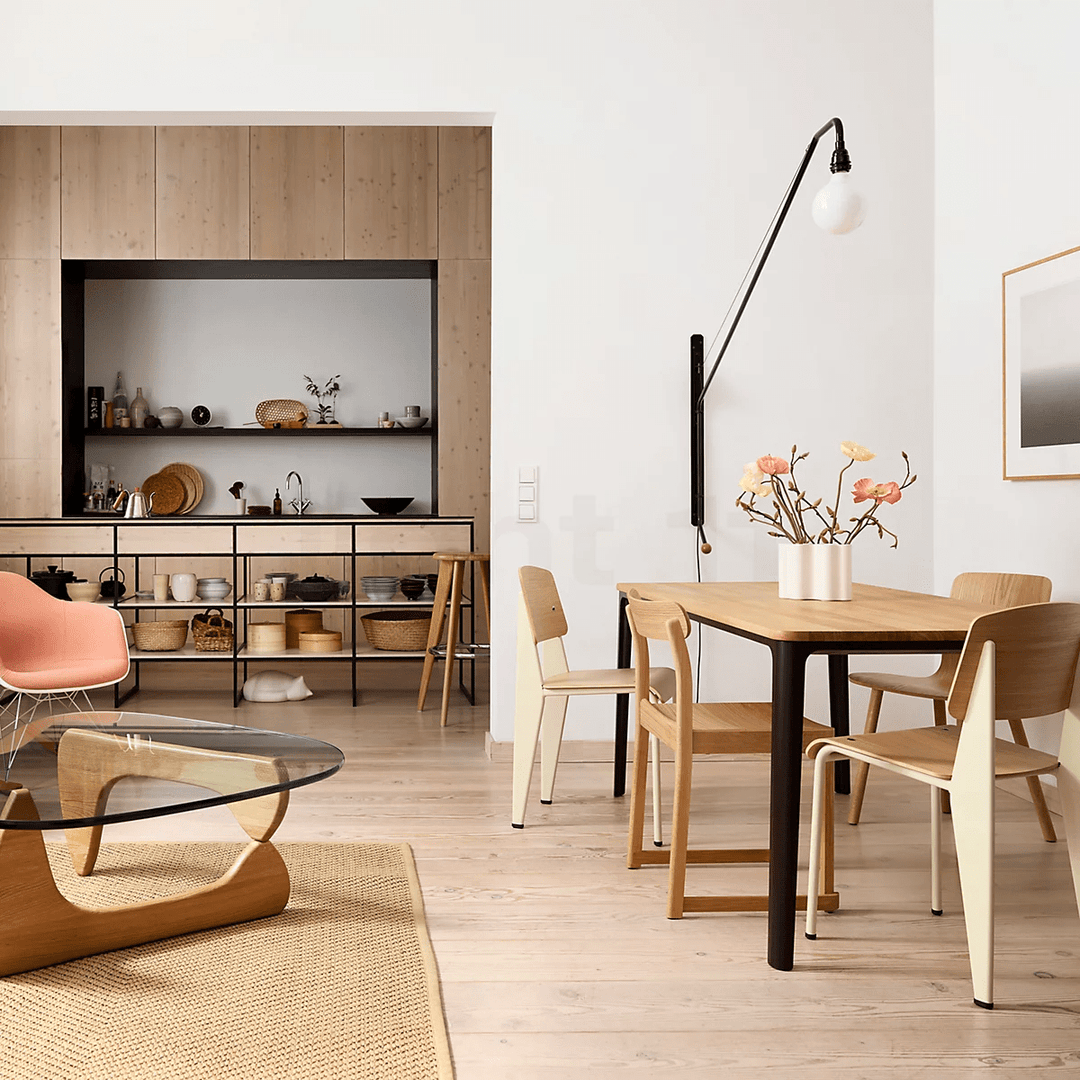 Black Long Arm Swing Arm Wall Lamp - Vakkerlight