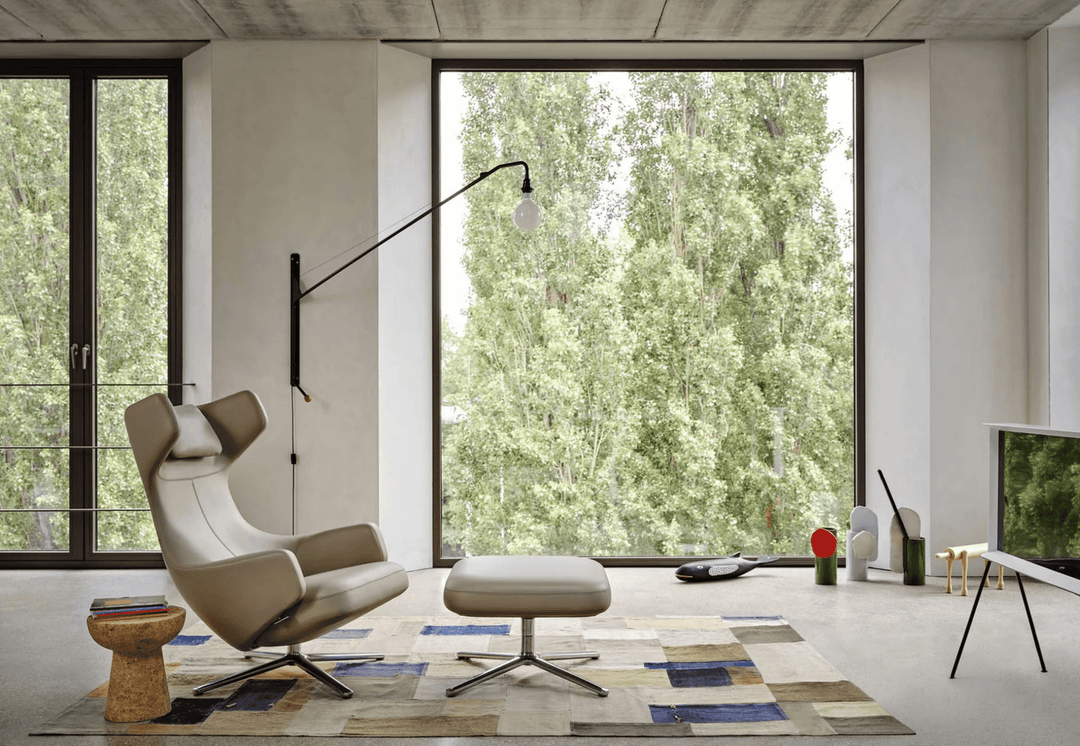 Black Long Arm Swing Arm Wall Lamp - Vakkerlight