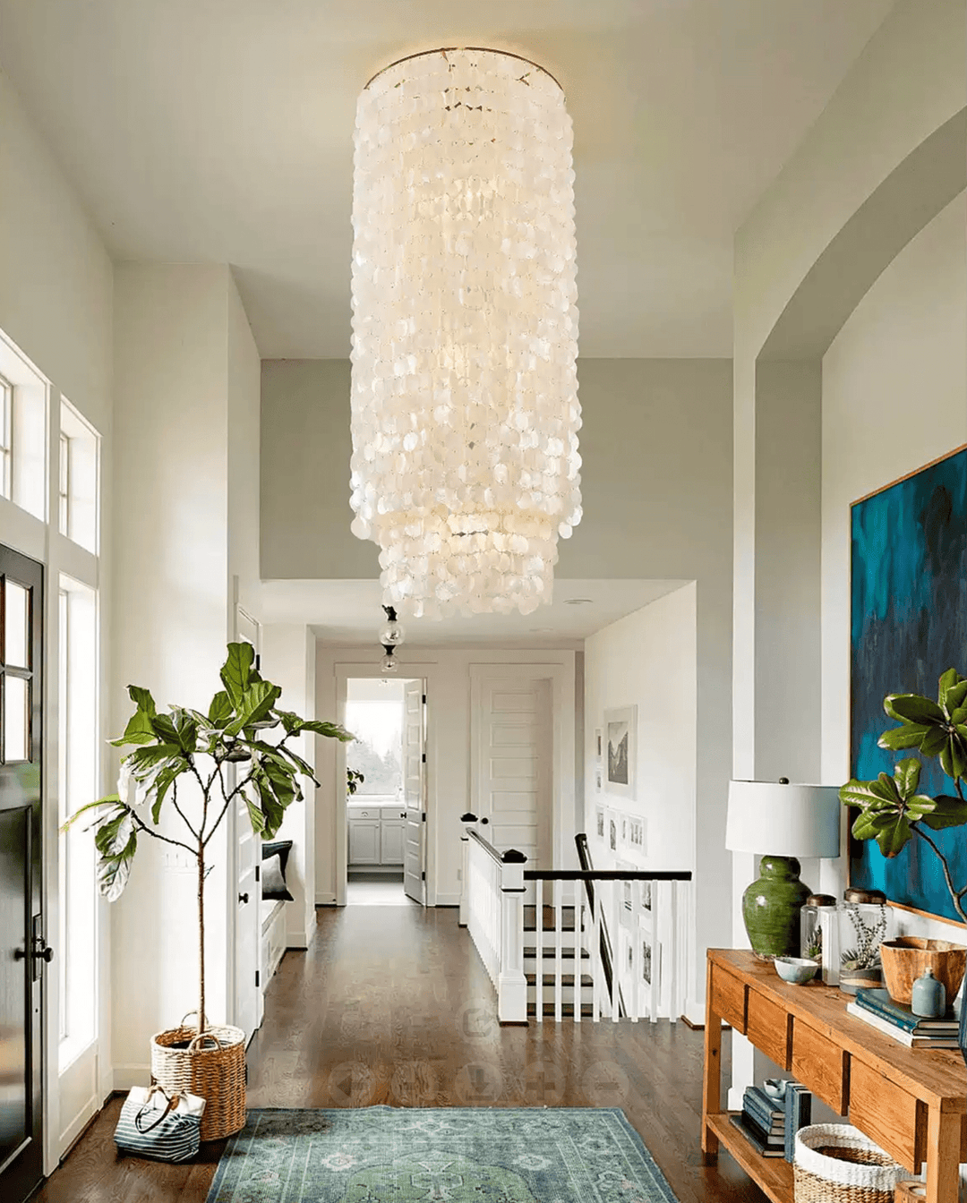 Capelia Column Chandelier - Vakkerlight