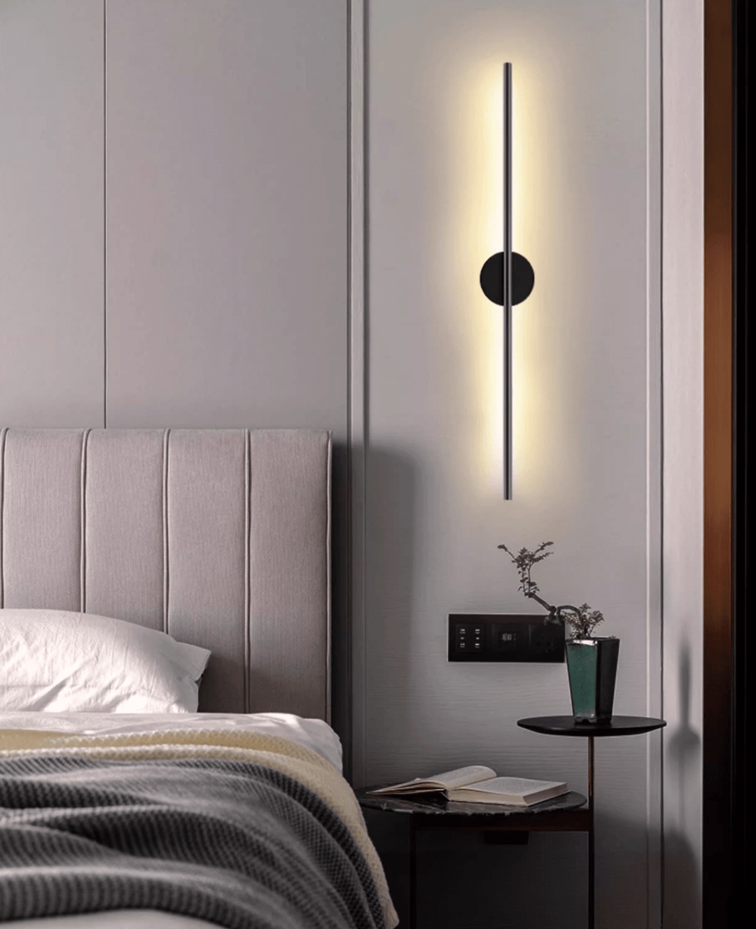 Volt Line Rechargeable Wall Lamp - Vakkerlight