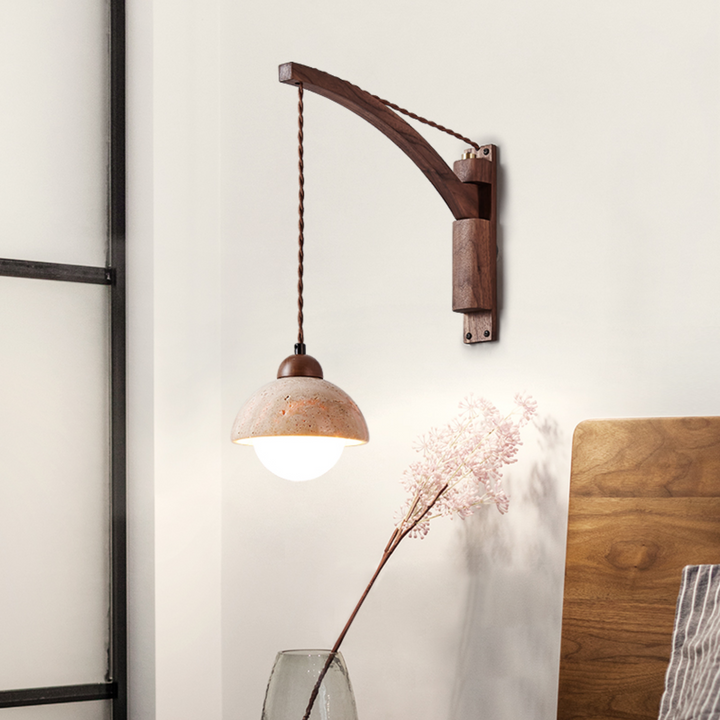 Tavon Cantilever Wall Light