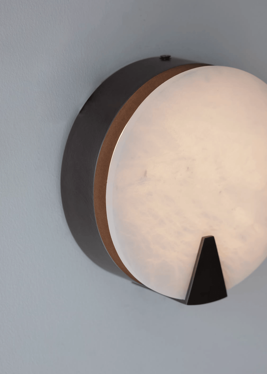 Solaris Halo Alabaster Wall Light - Vakkerlight