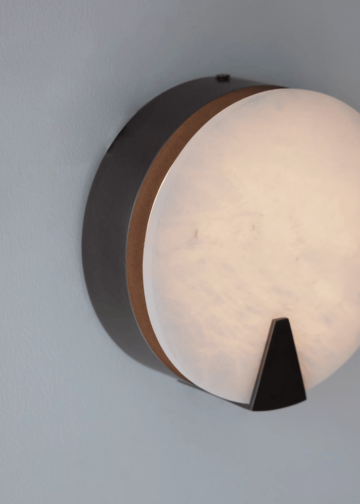 Solaris Halo Alabaster Wall Light - Vakkerlight