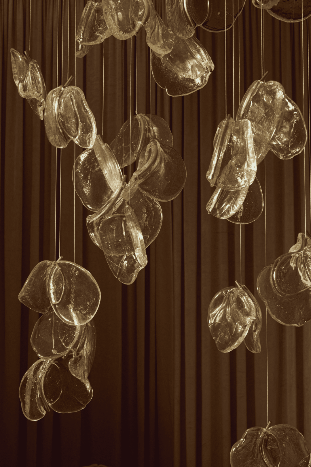 Luminous Glass Petals Pendant Lamp - Vakkerlight