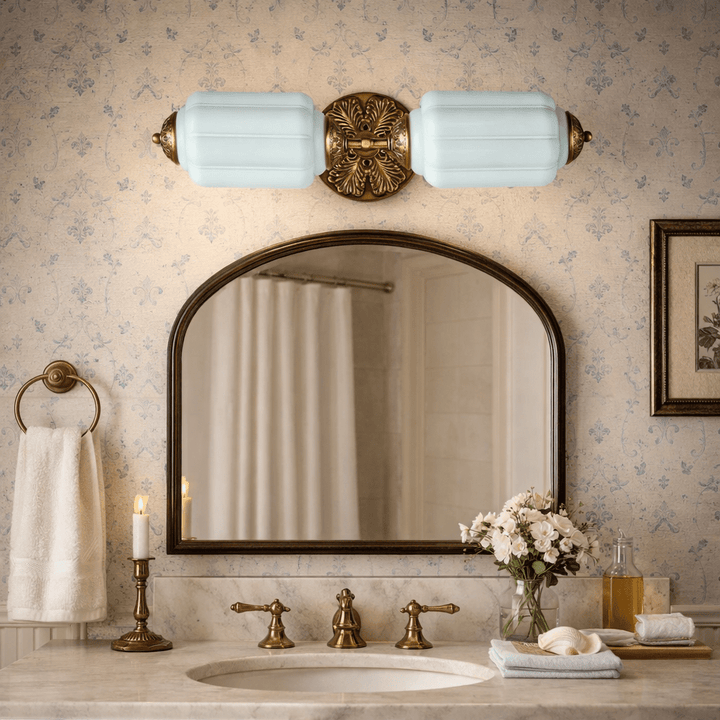 Elliot Glass Wall Sconce - Vakkerlight