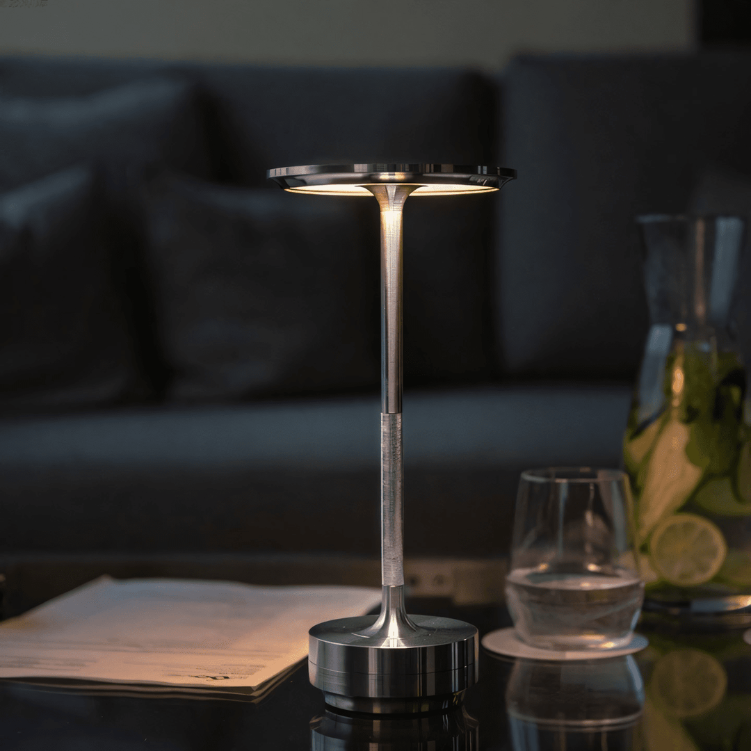 Lorin Rechargeable Table Lamp - Vakkerlight