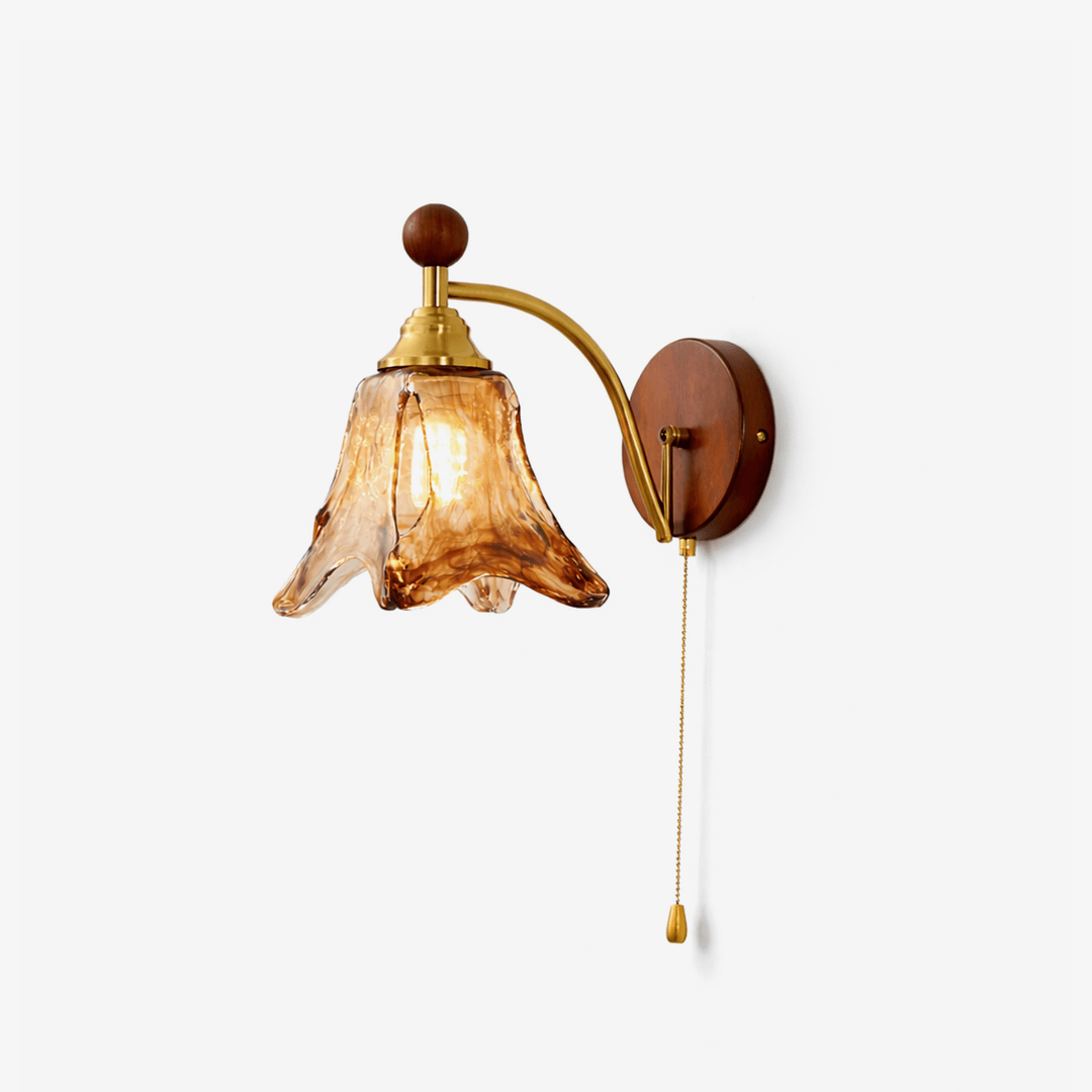 Amberveil Bloom Wall Lamp - Vakkerlight