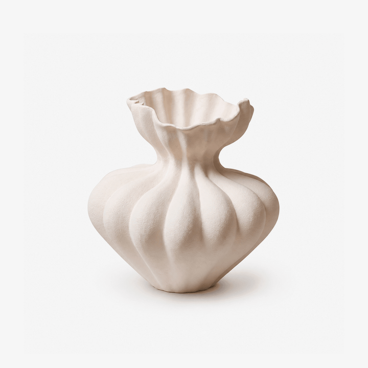 Fluted Bloom Ceramic Vase - Vakkerlight