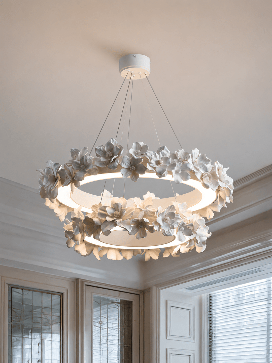 Floral Wreath Chandelier - Vakkerlight